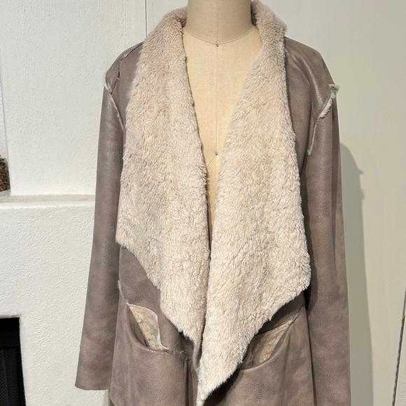 Saks Fifth Avenue, Blue Label,  Faux Leather/suede  jacket - Picture 1 of 9